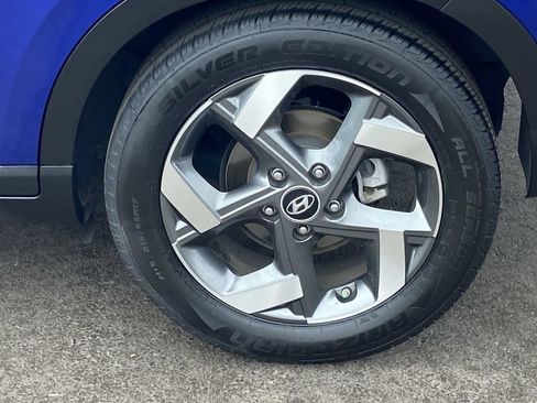 Used 2021 Hyundai Venue SEL w/ Premium Package FWD image 30
