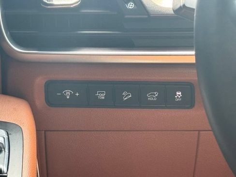Used 2025 Kia Telluride EX X-Line AWD/4WD image 16