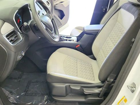 Used 2024 Chevrolet Equinox LS FWD image 22