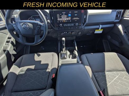 Used 2026 Nissan Frontier SV w/ SV Convenience Package image 12