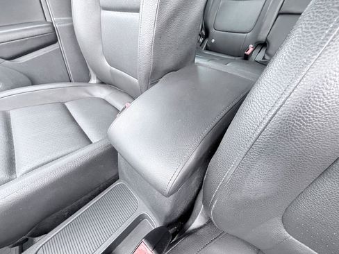 Used 2012 Volkswagen Tiguan S FWD image 14