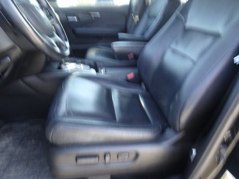 Used 2019 Honda Pilot Touring image 7