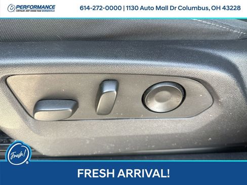 Used 2023 Chevrolet Silverado 1500 LT image 13