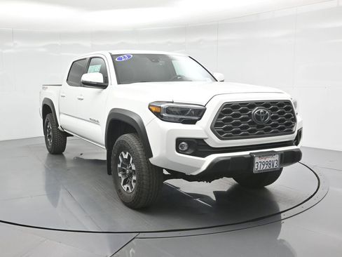 Used 2023 Toyota Tacoma TRD Off-Road image 23