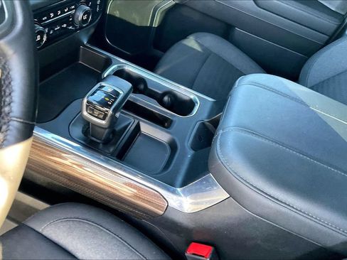 Used 2024 Chevrolet Silverado 1500 RST w/ Convenience Package II AWD/4WD image 15
