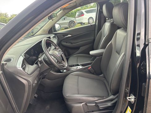 Used 2025 Buick Encore GX Preferred image 25