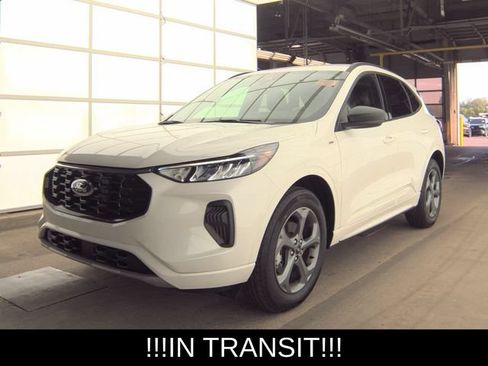Used 2024 Ford Escape ST-Line w/ Tech Pack #1 AWD/4WD image 1