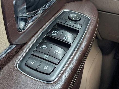 Used 2017 RAM 2500 Laramie image 26