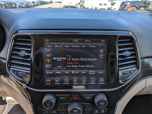 Used 2021 Jeep Grand Cherokee Limited AWD/4WD image 18
