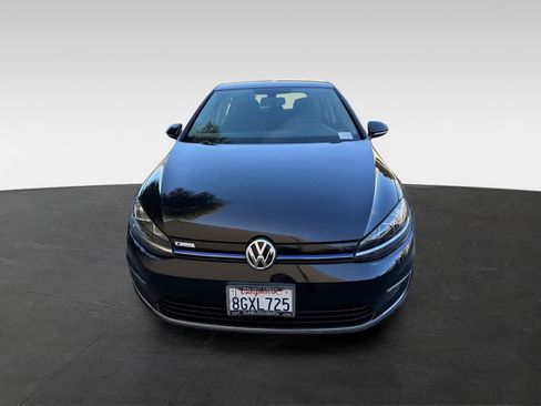 Used 2019 Volkswagen e-Golf SE w/ Driver Assistance Package FWD image 6