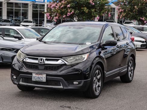 Used 2018 Honda CR-V EX image 3