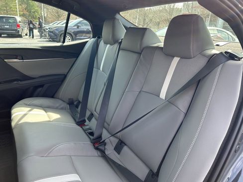 New 2026 Toyota Camry SE image 9