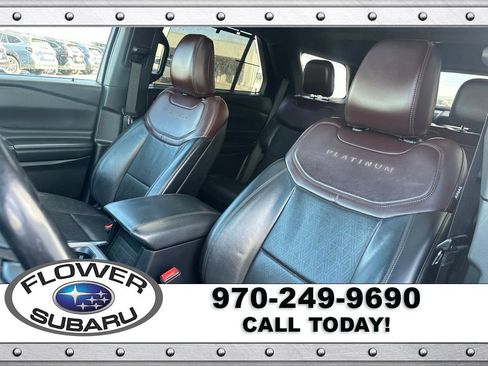 Used 2020 Ford Explorer Platinum w/ Premium Technology Package AWD/4WD image 25