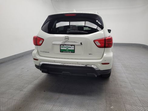 Used 2020 Nissan Pathfinder SL FWD image 7