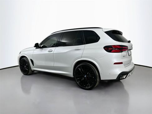 New 2026 BMW X5 xDrive40i AWD/4WD image 13
