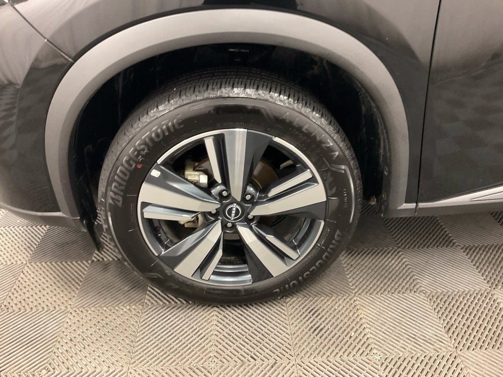 Used 2026 Nissan Rogue SL AWD/4WD image 13