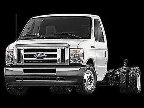 Used 2024 Ford E-450 and Econoline 450 Super Duty w/ Power Windows & Locks Group RWD image 19