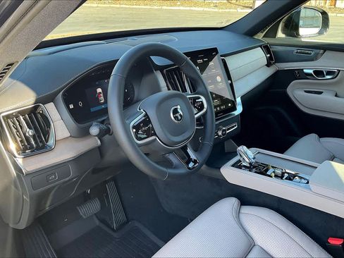 New 2026 Volvo XC90 B6 Ultra w/ Protection Package Premier image 8