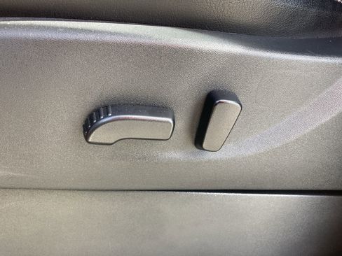 Used 2024 Nissan Frontier SL w/ Technology Package image 14