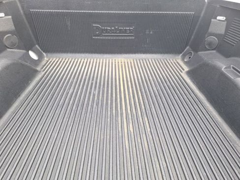 Used 2025 Chevrolet Silverado 1500 LT image 25