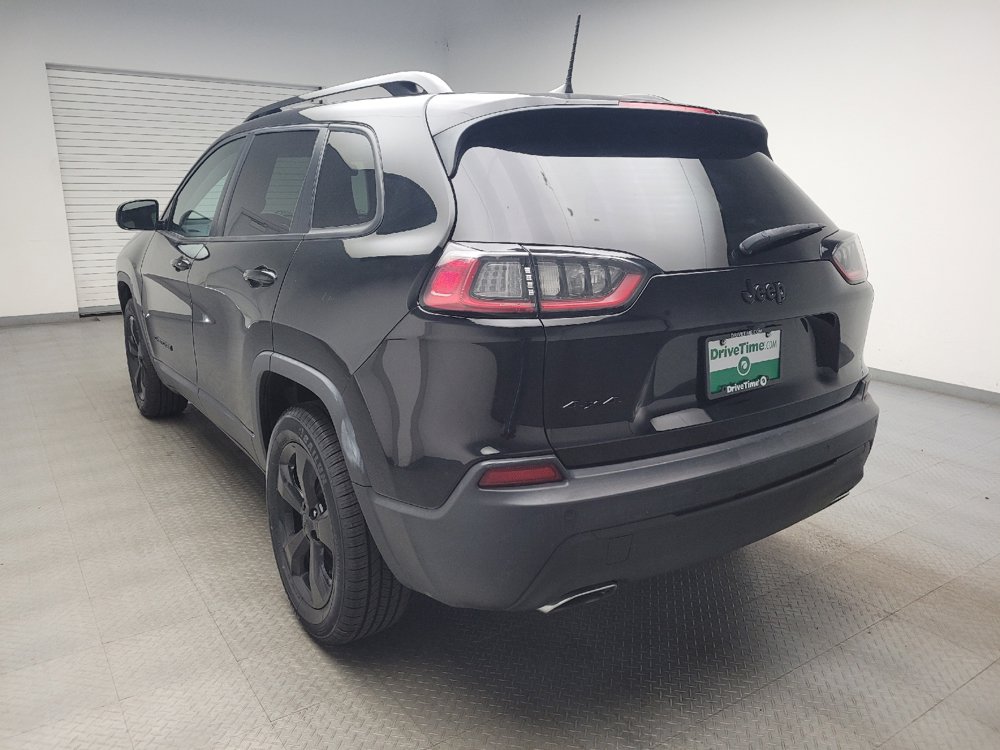 Used 2019 Jeep Cherokee Latitude Plus AWD/4WD image 5