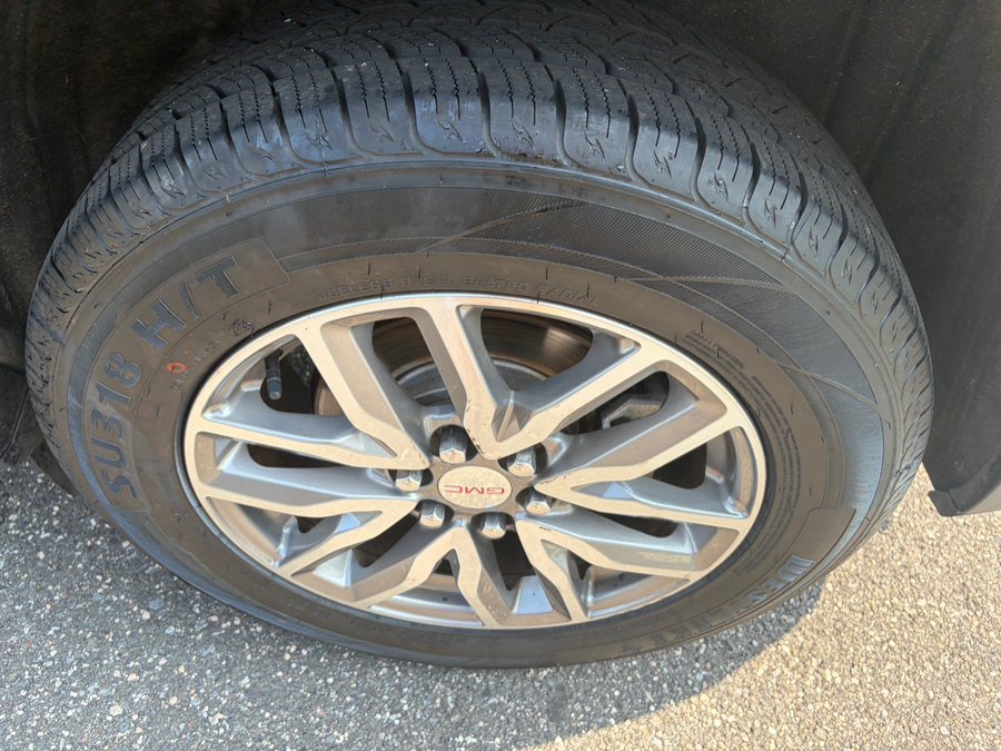 Used 2018 GMC Acadia SLE AWD/4WD image 31