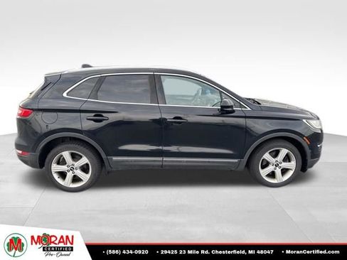 Used 2017 Lincoln MKC Premiere FWD image 6