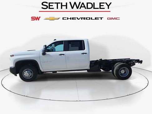 New 2026 Chevrolet Silverado 3500 W/T image 4