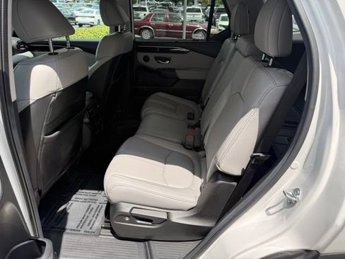 Used 2024 Honda Pilot EX-L image 19