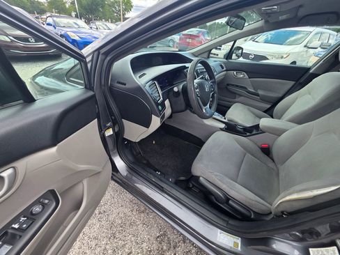 Used 2013 Honda Civic LX image 12