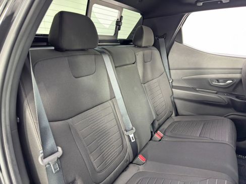 Used 2024 Hyundai Santa Cruz SEL w/ Activity Package image 36