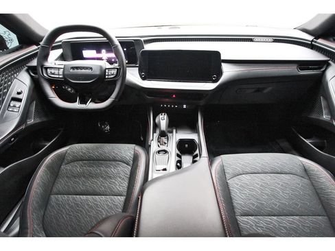 Used 2026 Dodge Charger Scat Pack w/ Blacktop Package AWD/4WD image 7