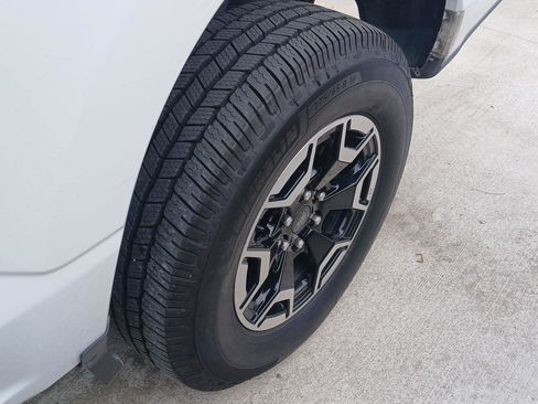 Used 2022 Ford F150 Lightning Pro AWD/4WD image 10