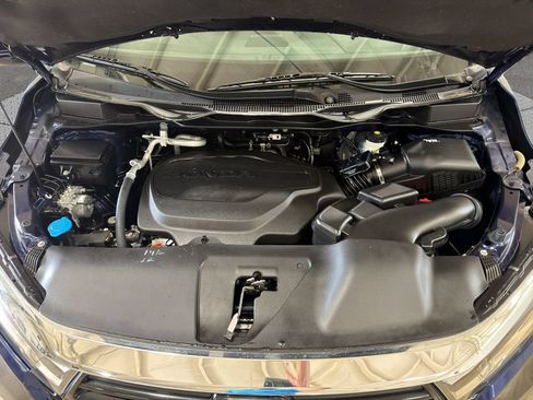 Used 2023 Honda Odyssey Touring image 29