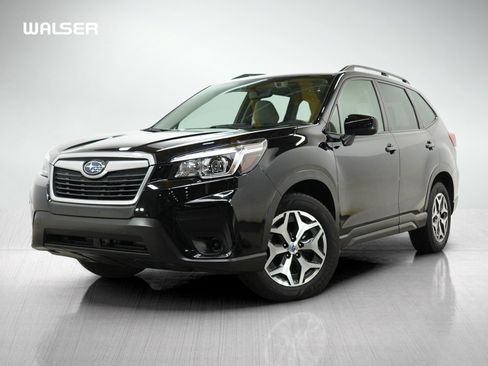 Used 2019 Subaru Forester Premium w/ All-Weather Package AWD/4WD image 1