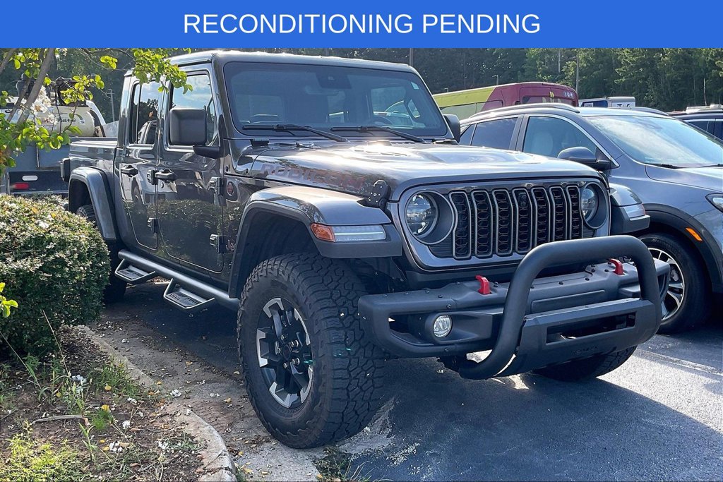 Used 2025 Jeep Gladiator Rubicon AWD/4WD image 1