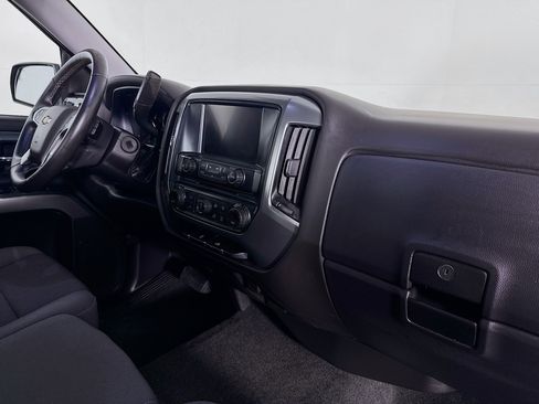 Used 2018 Chevrolet Silverado 1500 LT w/ All Star Edition AWD/4WD image 26