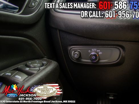 Used 2018 Chevrolet Equinox LT AWD/4WD image 20
