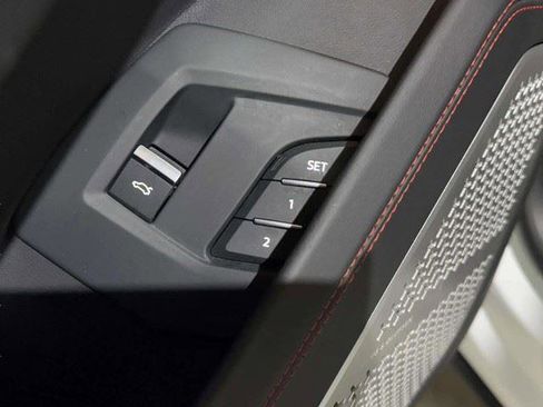 Used 2019 Lamborghini Urus AWD/4WD image 27