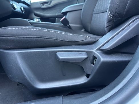 Used 2025 Ford Escape Active FWD image 20