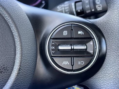 Used 2024 Kia Soul LX w/ Option Group 015 FWD image 14