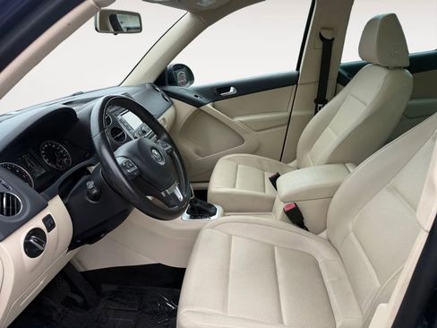 Used 2013 Volkswagen Tiguan SEL image 12