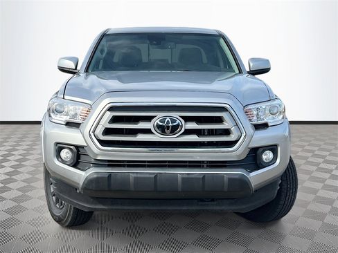 Used 2022 Toyota Tacoma SR5 image 2