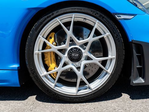 Used 2025 Porsche 718 Boxster Spyder RS RWD image 16