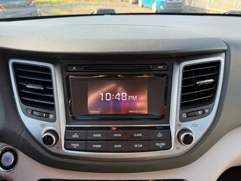 Used 2017 Hyundai Tucson Sport w/ Cargo Package AWD/4WD image 25