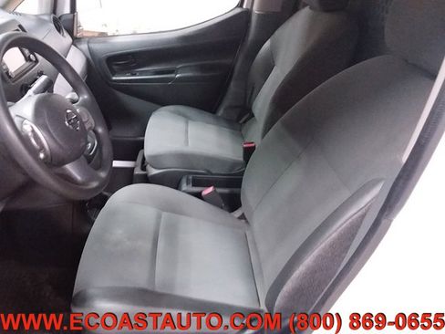 Used 2015 Nissan NV200 SV w/ Technology Package image 10