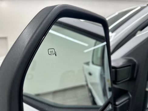 New 2026 Ford F250 XL w/ XL Chrome Package image 36