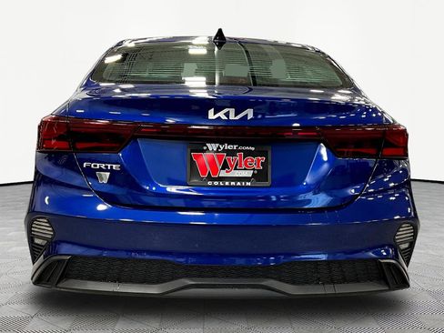 Used 2024 Kia Forte LXS FWD image 5