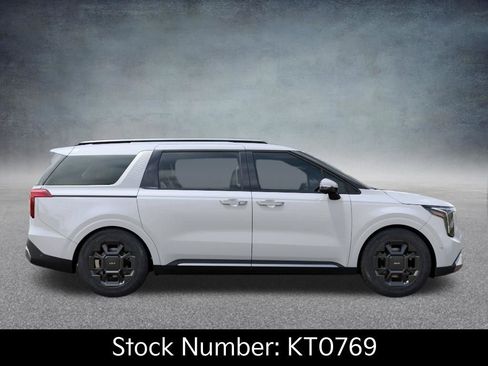 New 2026 Kia Carnival SX FWD image 7