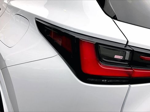 Used 2023 Lexus NX 350 F Sport image 27